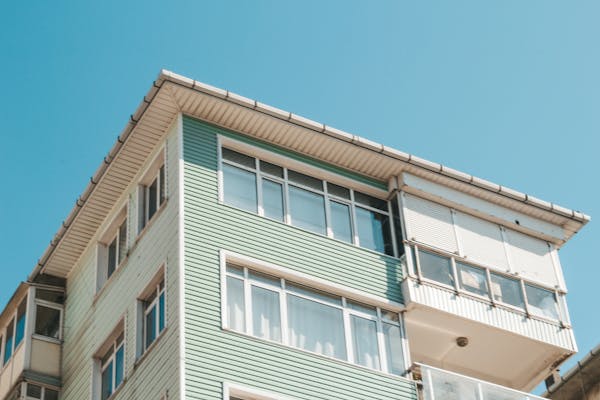 漏水無門修?老街違建終於有解!桃園推「舊違章建築修繕處理辦法」讓住戶不再無助