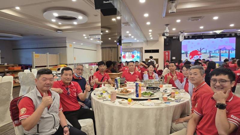  紅海突圍，前進藍海 — 詠勝工商誠摯邀請你加入 